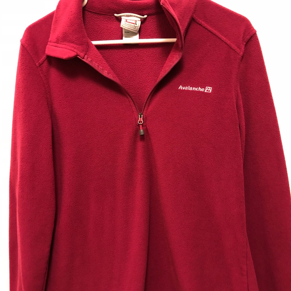 Avalanche fleece pullover